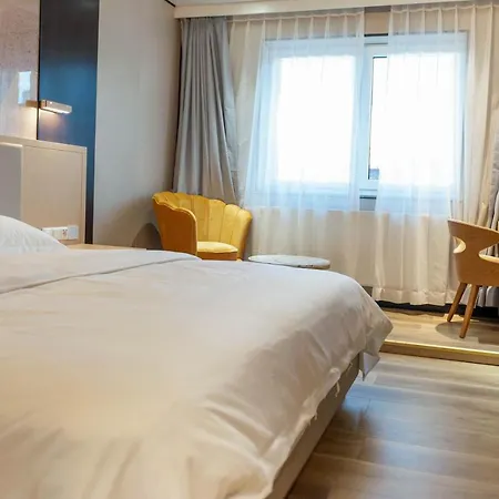 Mr.liao Hotel Himberg