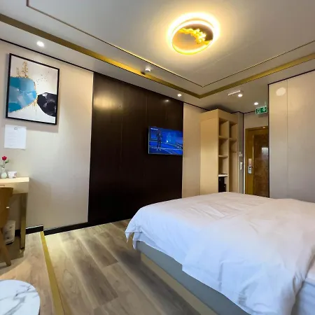 Mr.liao Hotel