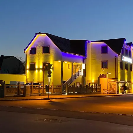 Mr.liao Hotel Himberg