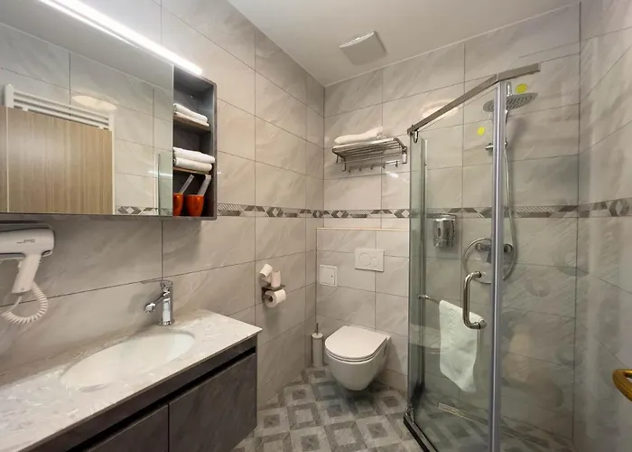 Mr.liao Hotel Himberg