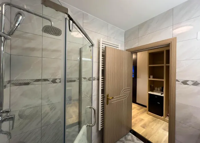 Mr.liao Hotel Himberg